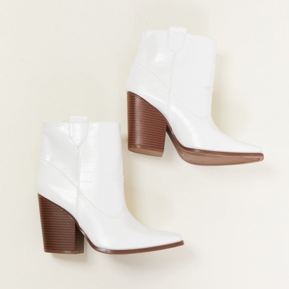 East Lion Corp Made to Groove Heeled Crocodile Western Booties - Picture 9 of 9